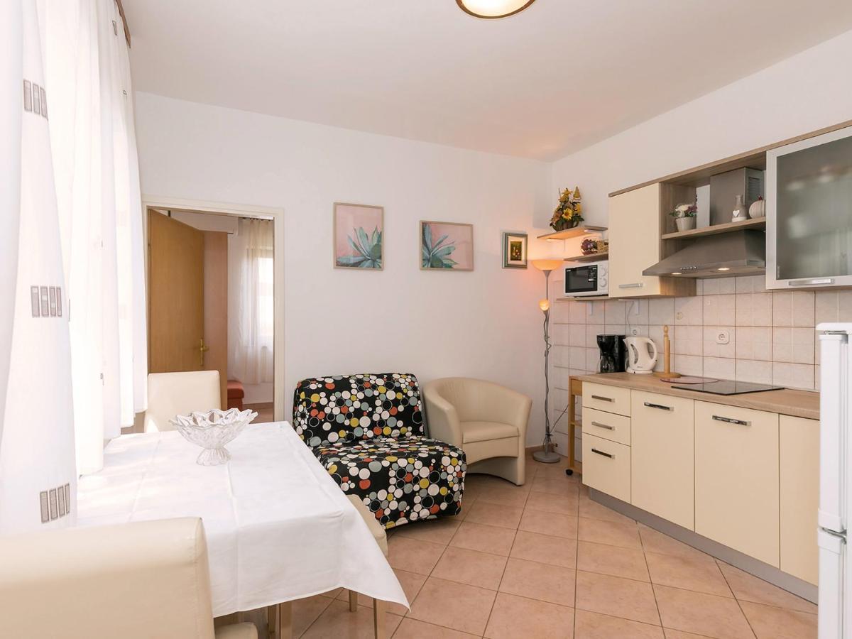 Apartments Graziella Porec Esterno foto